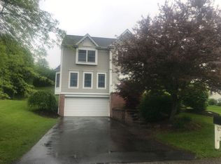 613 Deerwatch Dr, Canonsburg, PA