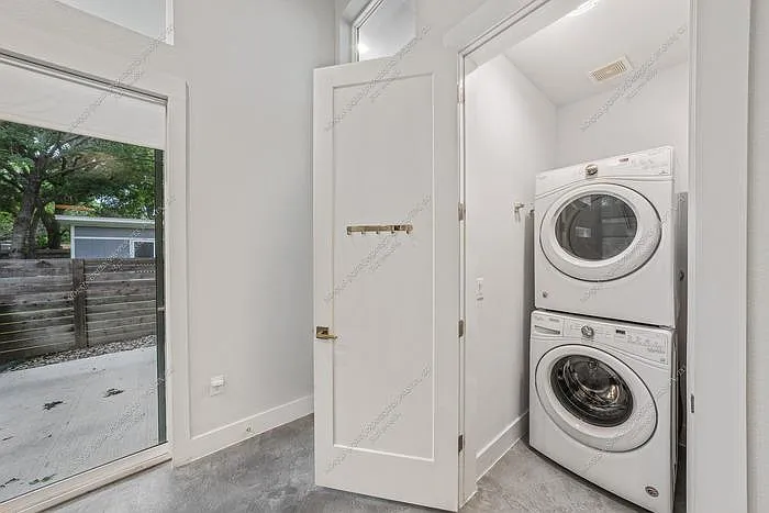 505 W Odell St #2 — Photo 12
