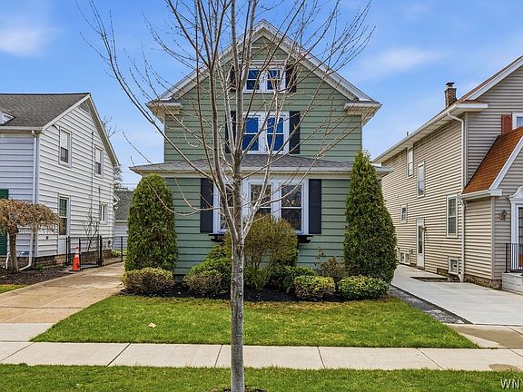 2nd image of 293 Wardman Rd