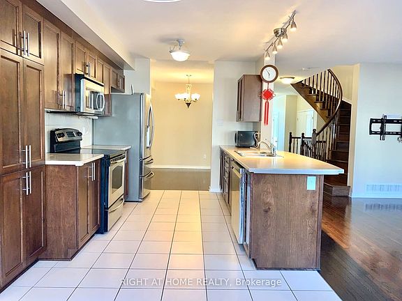 2nd image of 1602 Westhall Way