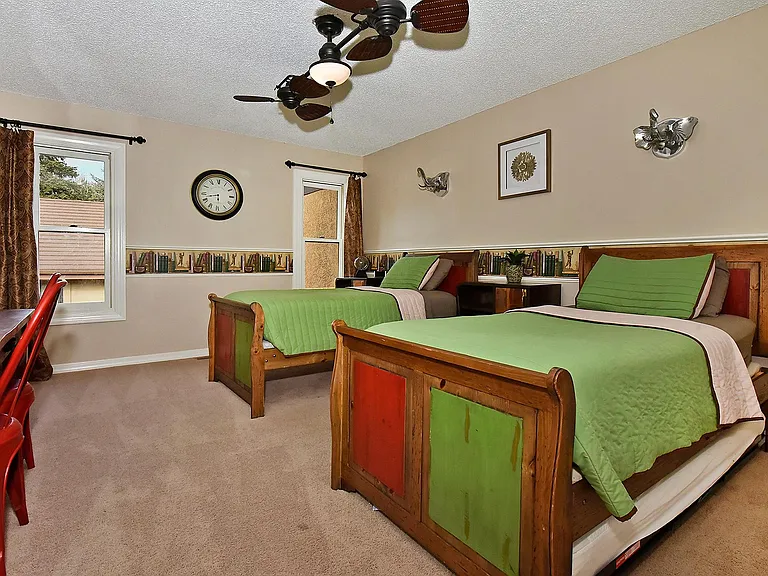 1425 Winding Ridge Ter — Photo 13