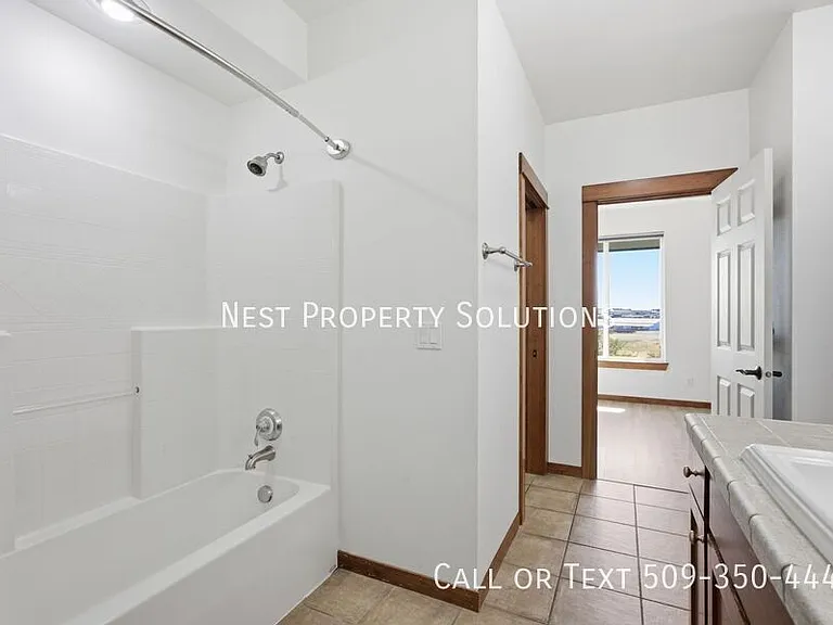 6432 NE Melby Way #103 — Photo 18
