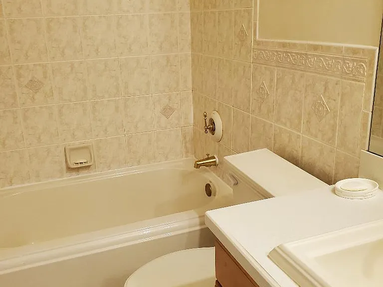 350 Bernard Dr #350 — Photo 28