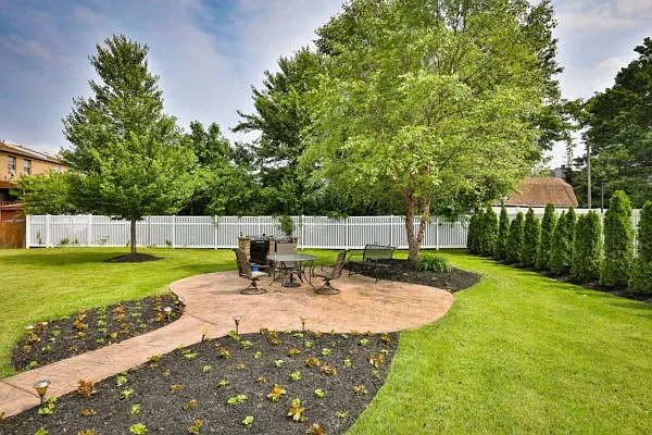 Grilling/ Picnic Area
