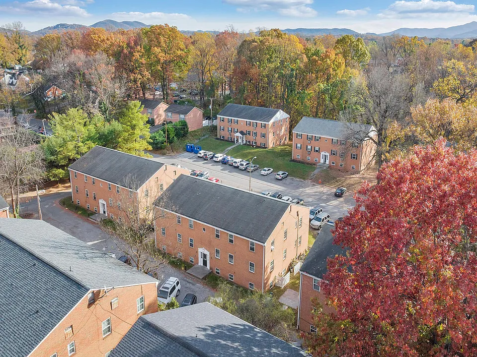 Grandin Greenway Apartments