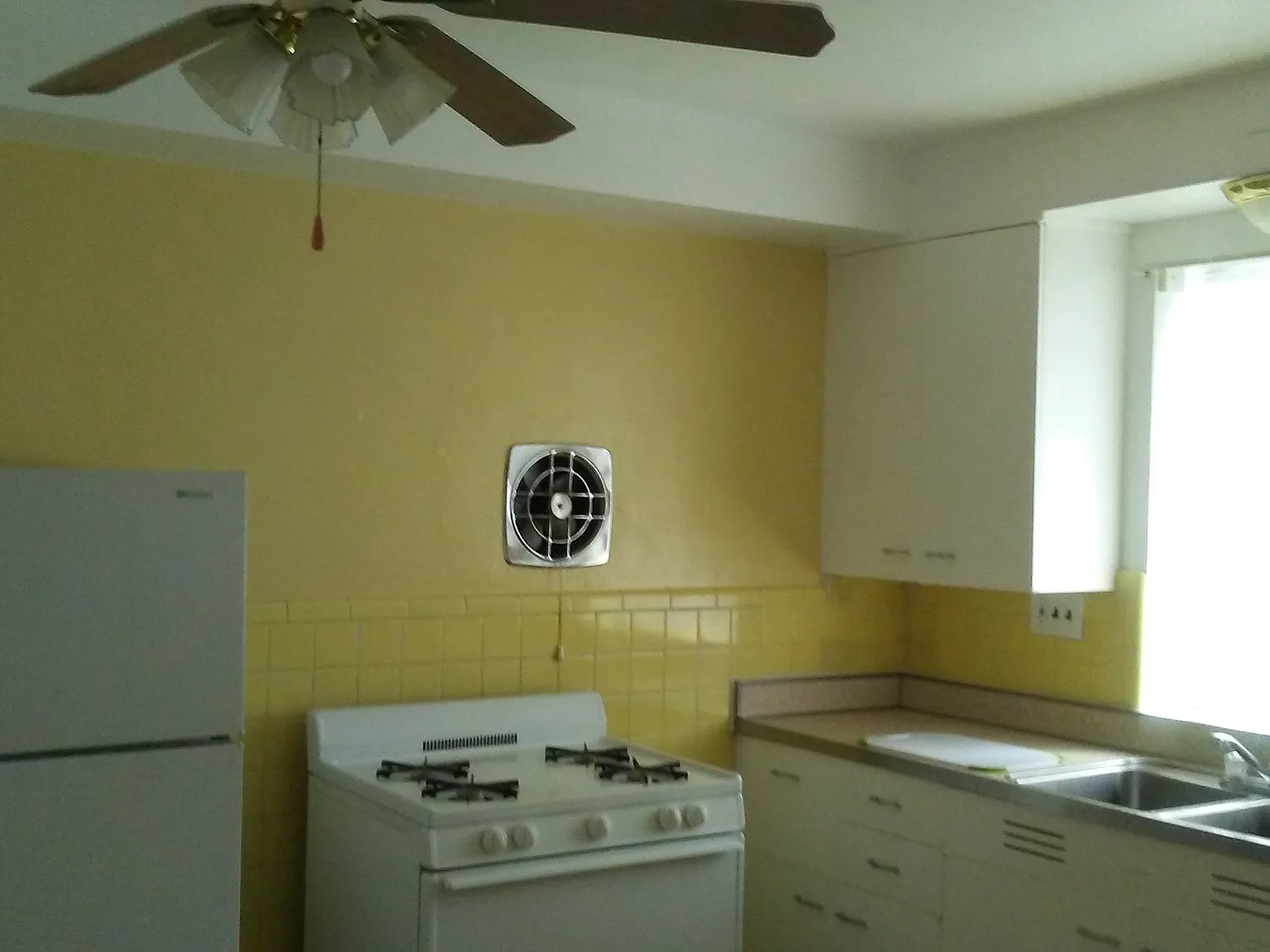 2 bed, 1088 sqft, $935 — Photo 4