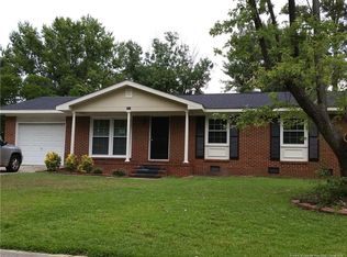 711 Burgoyne Dr, Fayetteville, NC 28314