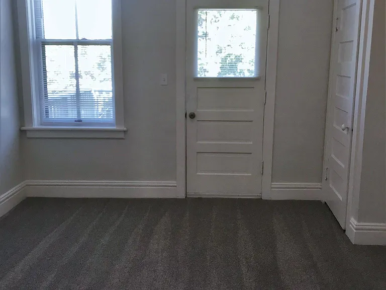 3007 Sidney St #2 — Photo 25