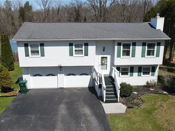 254 Pendergast Rd, Phoenix, NY 13135