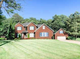 5638 Woodcrest Ln, Owensboro, KY 42303