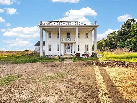 3rd image of 5112 Felder Rd