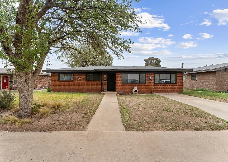 1st image of 3632 E Everglade Ave