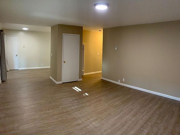 5th image of 583 Kiely Blvd APT 2