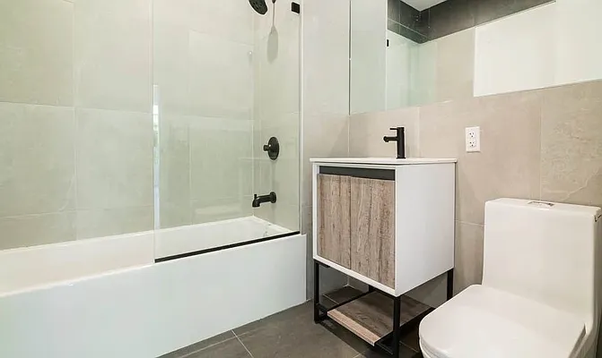 Rented by EXR | media 19