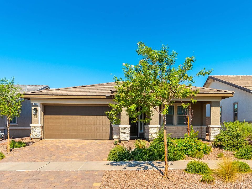 1st image of 343 Silva Pl