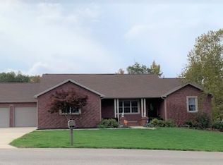 15302 Springhill Dr, Dexter, MO 63841