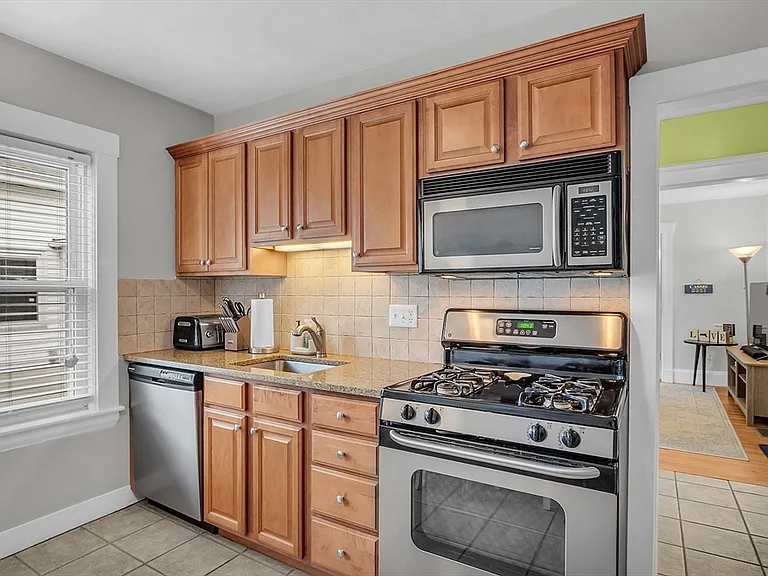 56 Cherry St #2 — Photo 18