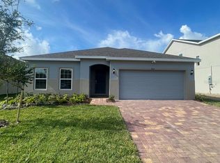 4034 Serene Water Ave, Eustis, FL 32736