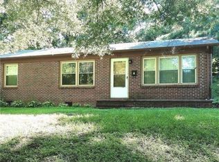 722 4th St SE, Hickory, NC 28602