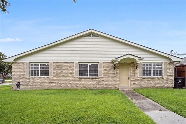 1st image of 6027 Bellaire Dr