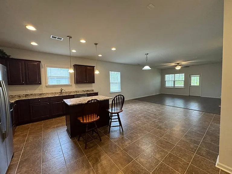 5151 Fortuna Dr — Photo 5