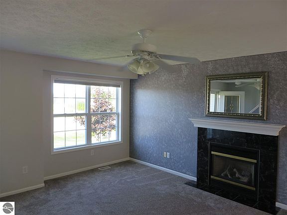 3rd image of 4750 Harr Dr #59