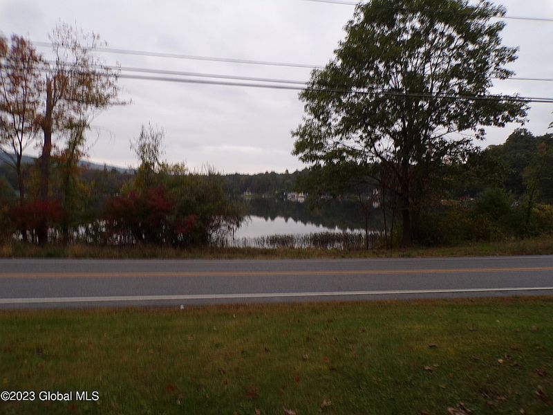 2nd image of 25 Sunnyside Road