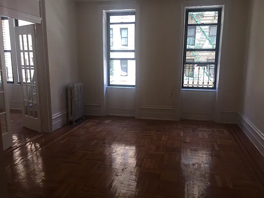 Rented by PMG Real Estate  | media 59