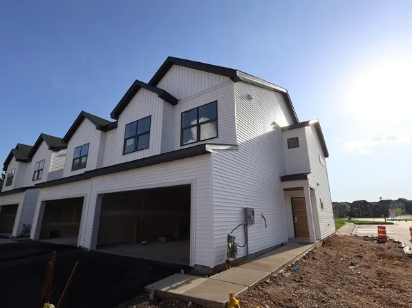1028 130th Ct E, Rosemount, MN 55068