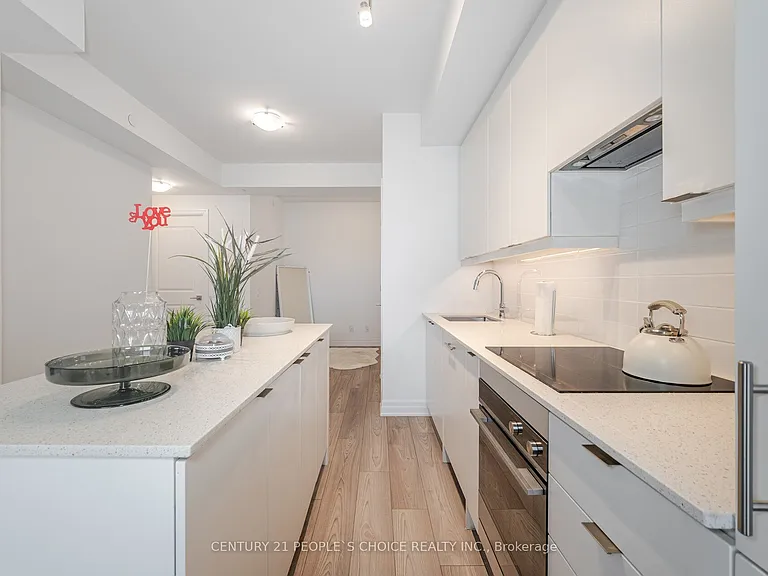 36 Elm Dr W #606 — Photo 11