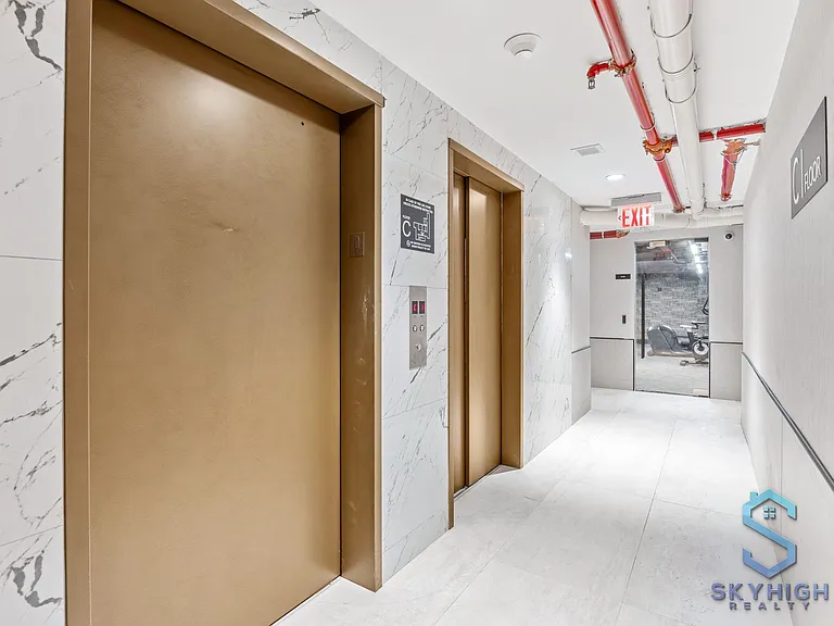 43-25 52nd St #4B — Photo 16