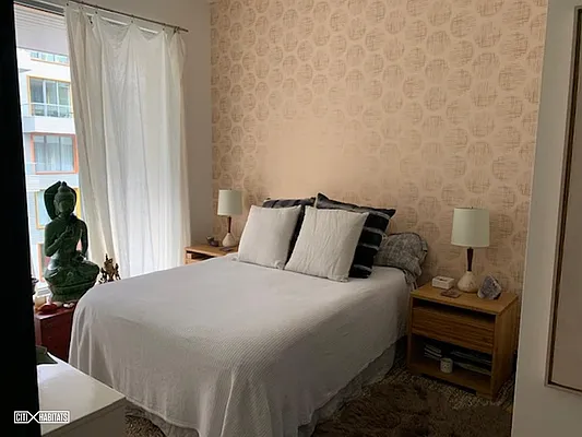 Rented by Citi Habitats | media 79