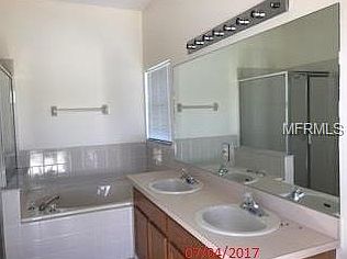 4th image of 857 Jaybee Ave