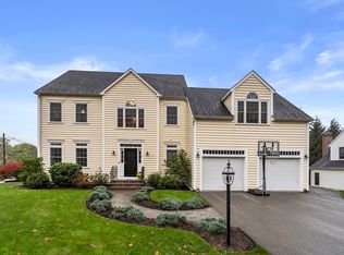 2 Chapman Knl, Canton, MA 02021