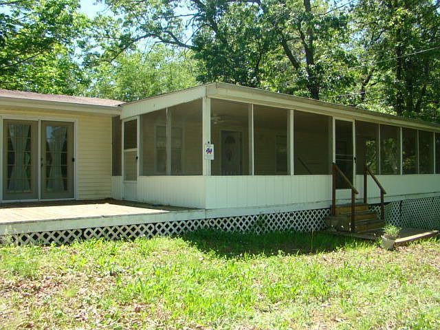 1st image of 44 Pam Dr