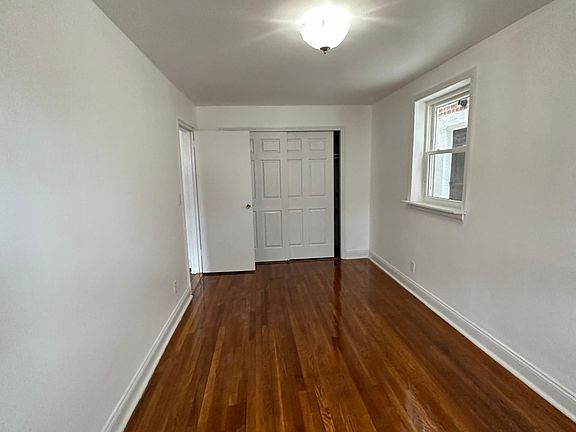 5th image of 2218 Bouck Ave #0