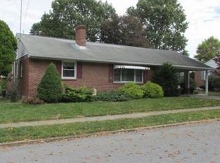 709 S Locust St, Elizabethtown, PA 17022