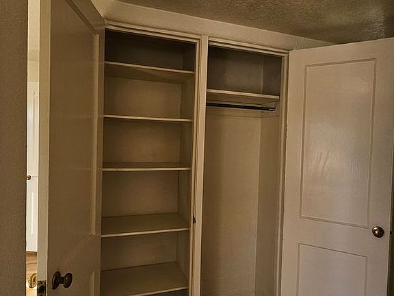 2nd image of 5321 Marble Ave NE