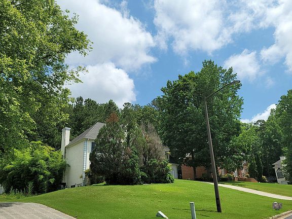 5th image of 4955 Canyon Lake Dr