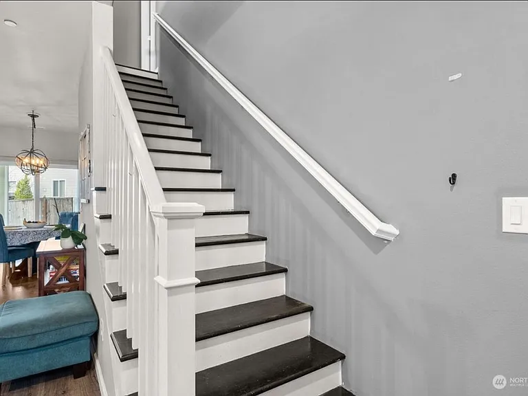 1901 Hudson St NW — Photo 7