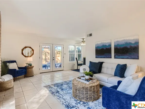 9026 Sawtooth Ln, Austin, TX 78729