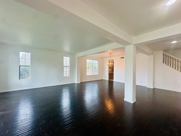 2259 Marysa Kathrin St — Photo 4