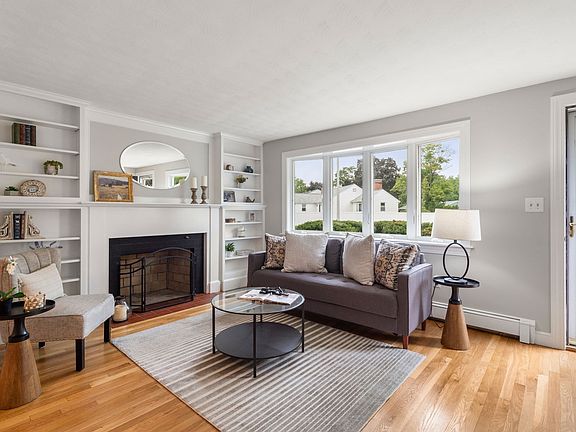 2nd image of 203 Channing Rd