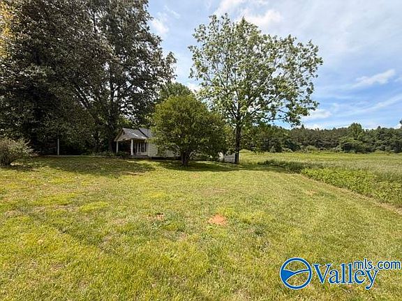 3rd image of 5109 Old Moulton Rd