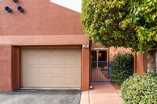 819 Dusty Rose Dr Photo 1