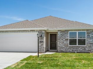 986 Miller Woods Way, New Haven, IN 46774