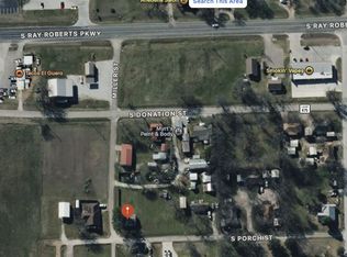 214 S Porch St, Tioga, TX 76271