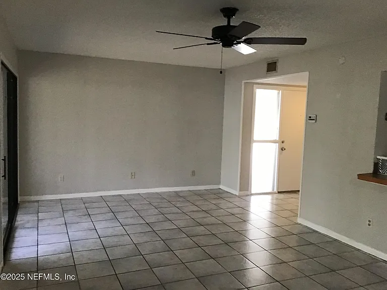4 Tarragona Ct — Photo 13