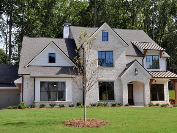 813 Highvale Dr, Marietta, GA 30064