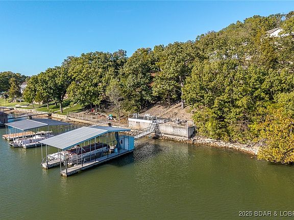 3rd image of 505 Minnowbrook Rd